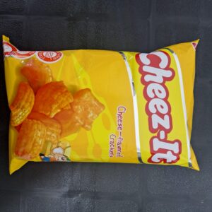 קרקרים chees it בטעם גבינה 60 גרם